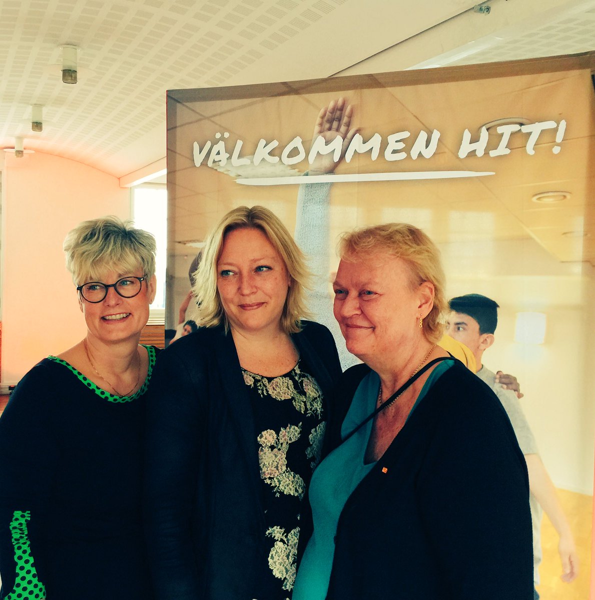 mattiasvepsa's tweet photo. När @hyresgasterna , @abfsverige och @LOSverige gör saker tillsammans - blir det bra! #välkommenhit #abf16 https://t.co/4FOk3qURwL