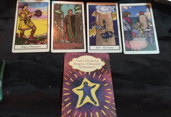 TarotpyTree's tweet image. facebook.com/thetarotpytree…