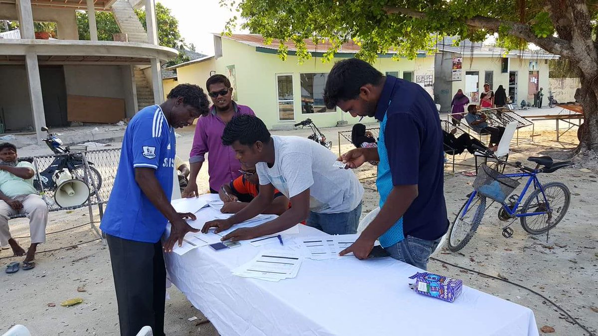 IllathHassan's tweet photo. AA. #Ukulhahu ga MDP #Membership_Form Furumaai, #Finger_Print jehun kuriah dhanee
#MDPaaEkuKuriah #FreeRaeesNasheed https://t.co/8ex6udNt8z