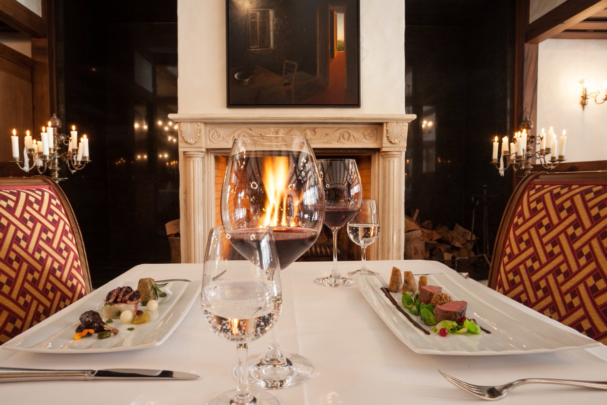 SauerlandStern's tweet photo. Neu: "Genuss &amp; Gourmet" - Arrangement
Ein kleines bisschen Luxus - für Feinschmecker!
https://t.co/wX8iXbtxZO https://t.co/Qd0aZ6XvG3