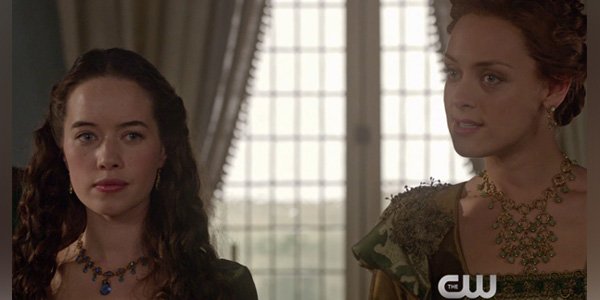 accesshollywood's tweet photo. #Reign is back tonight on The CW &amp; we have an exclusive sneak peek! https://t.co/xqm797maZB https://t.co/CbwwiISD6v