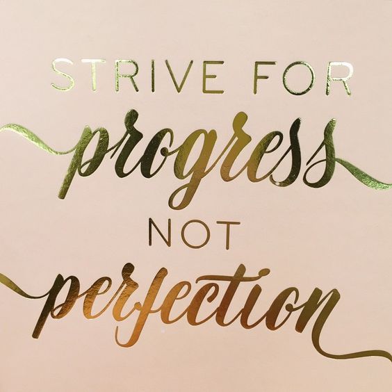 InternQueen's tweet photo. #HappyMonday! https://t.co/JQNCE9CJJl