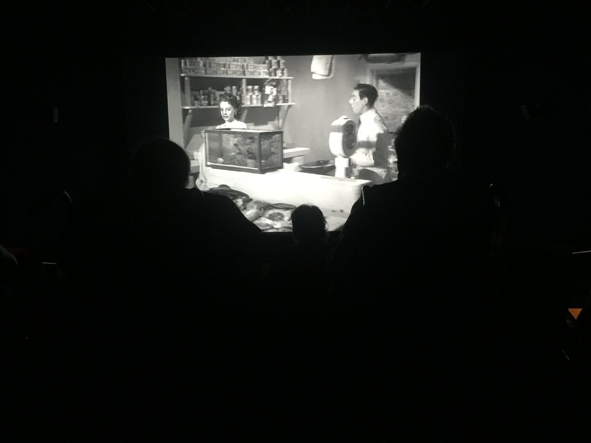 cwpluscharity's tweet photo. Today we showed a classic film for older patients in our CW+ @MediCinema @ChelwestFT #SilverScreenings #reminiscence https://t.co/32HWAG8GeT