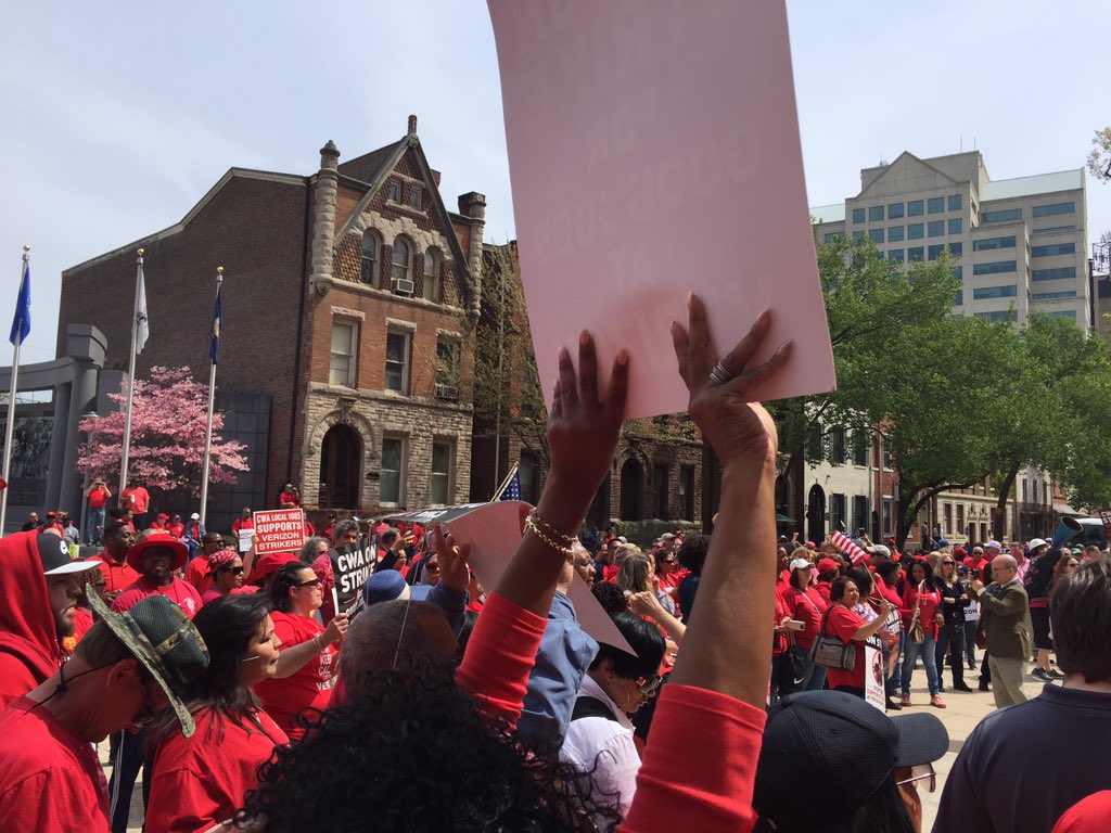 JMPierce1103's tweet photo. @hpaeaft #HPAE supports #StandUp2Vz @CWA_NJ @IBEW https://t.co/lzDRbtFFXK