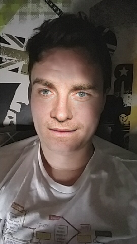 I_Am_A_OodsTK's tweet photo. Je vous présente Fassbenoit. Voilà. #ViveSnapchat https://t.co/MIqaN5HSLS