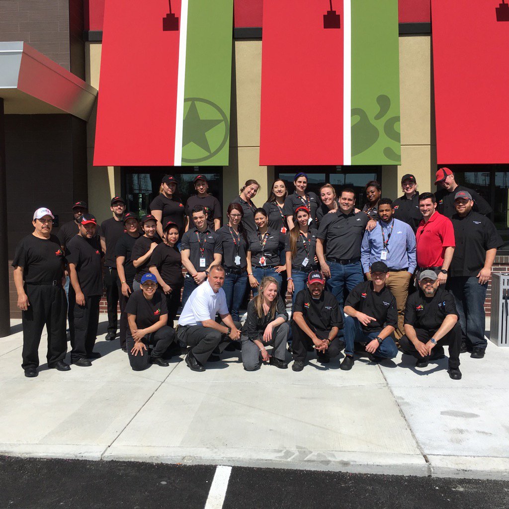 MackyMccool's tweet photo. Love this TEAM!!! Thanks for all you do for us!! https://t.co/HvYJYmP4GO