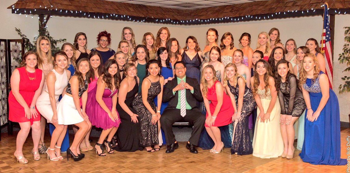 It was successful weekend with our new sweetheart <a href="/TheBigBadTuna/">Tuan H Le</a>! #deltaomega #dz #formal #sweetheart