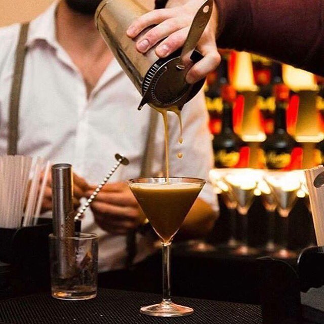 Ending this Monday with the finest cocktail ever!!! Take your deserved break with a delicious #TiaEspressoMartini