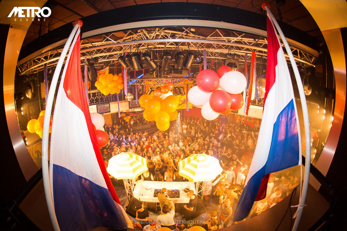 Morgen is het #Kingsnight! Dat vier je natuurlijk bij Metro Deurne. (Rosé)bier, wijn en fris voor maar €1!