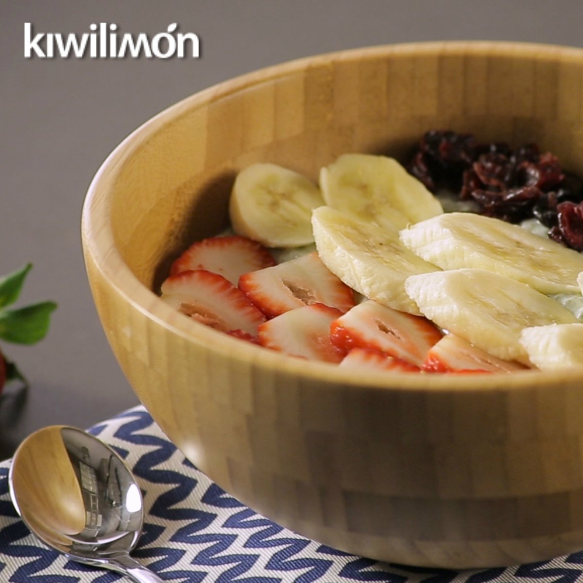 Kiwilimon_LAT's tweet photo. ¡Muy nutritivo y MUY rico! ¡Nuestros amigos de @harmonia_la nos ayudaron con esta receta! 👉 https://t.co/r7YBgr4nYY https://t.co/ZEhSWeq6GX
