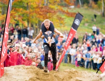 dishedwheels's tweet photo. Want brighten up those #Resolutions? Try these fun(ny) races. via @runnersworld https://t.co/BQv54l1eTe #sweatpink https://t.co/DA8FeAkhoH