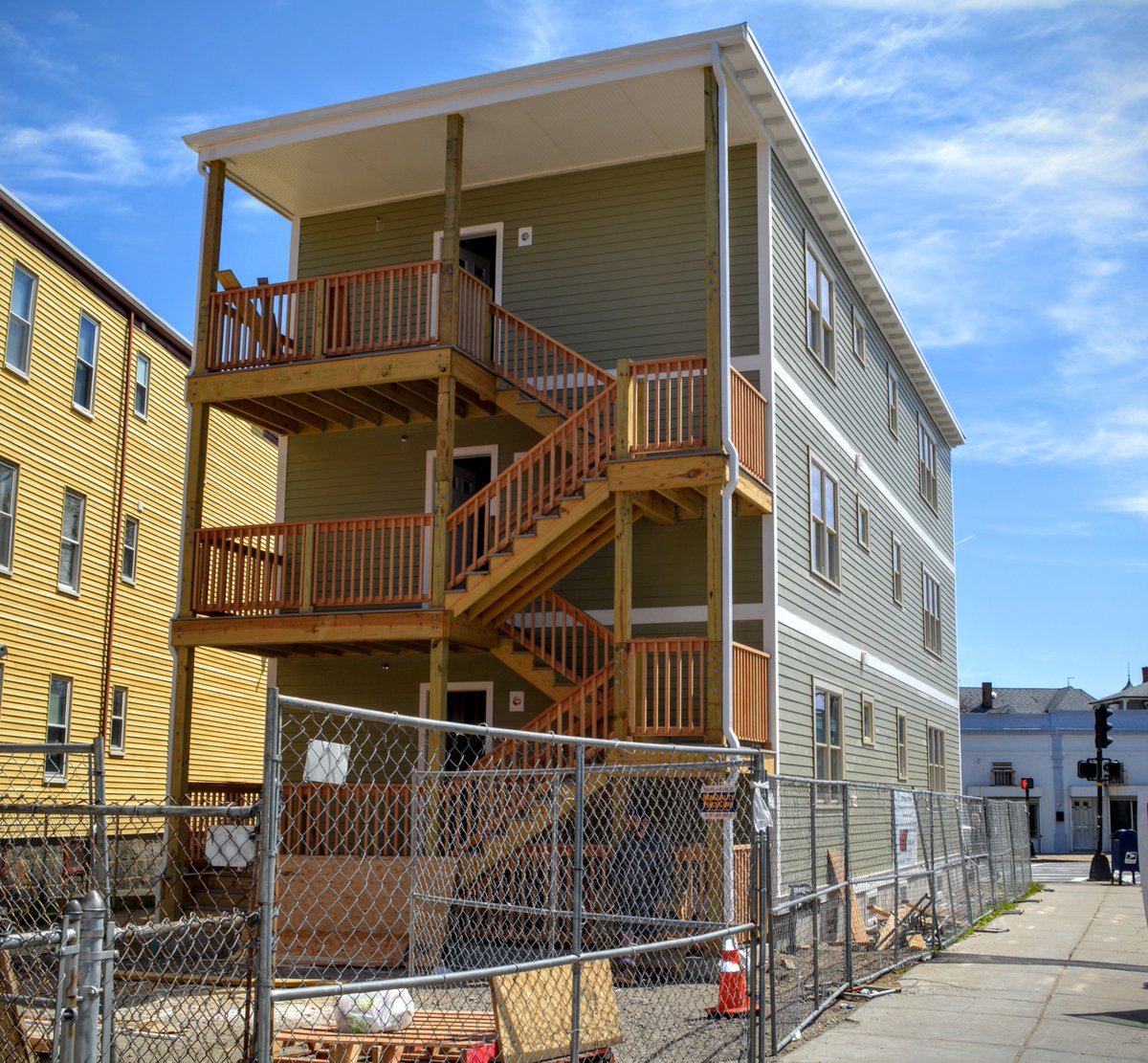 JKunberger_PE's tweet photo. New multi-family construction @ Pleasant St, Dorchester.
@woodcouncil https://t.co/VvCYohcWj7
