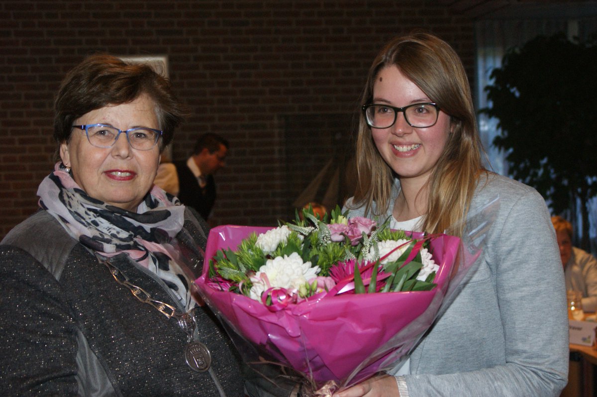 <a href="/estherld66kb/">Esther Loos</a> is de nieuwe fractievoorzitter van D66 #KaagenBraassem