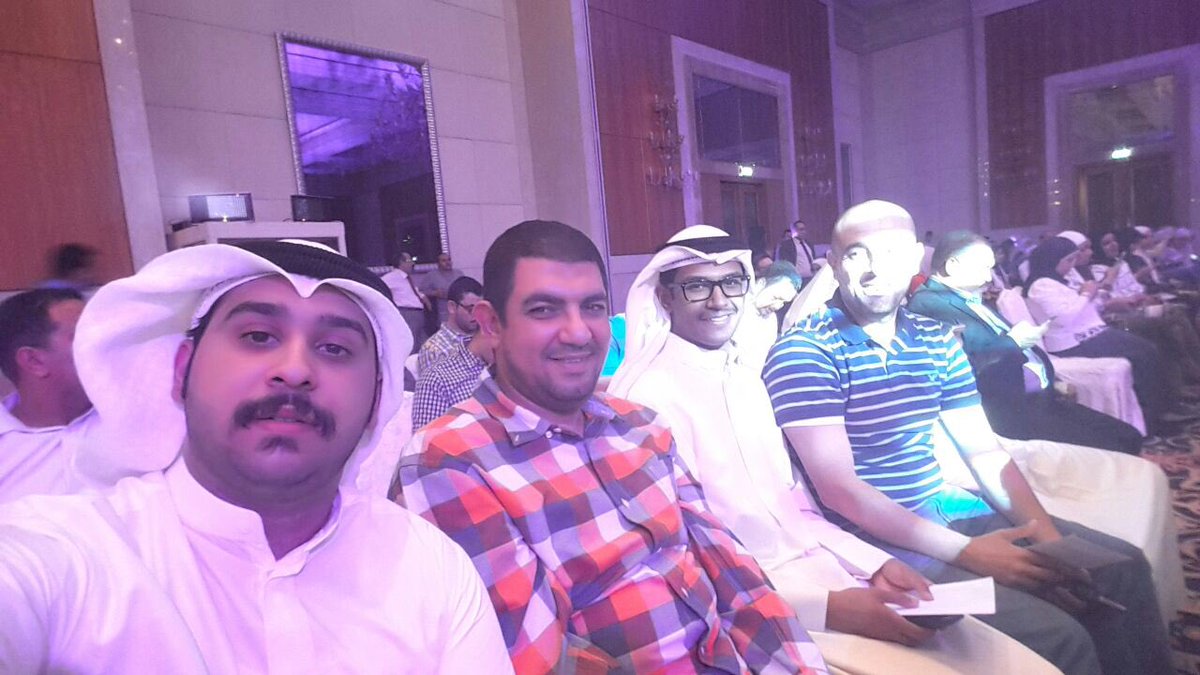 ns_bio_'s tweet photo. فوز مدرسة ناصر عبدالمحسن السعيد باختيار الحكام في مسابقة البيئة و مشاركة المدرسة بخمس مشاريع مختلفة.. https://t.co/P0uwKt4cnd