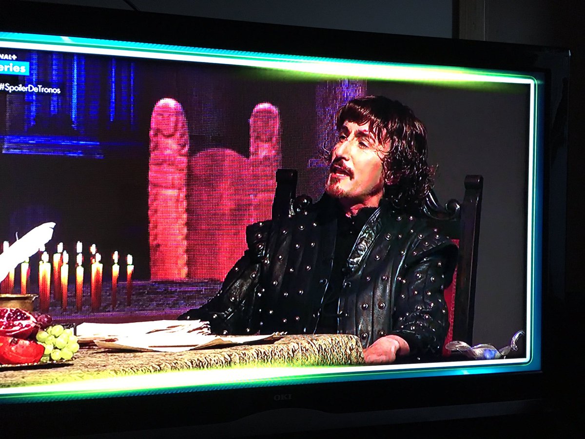 Camino a MEEREN con #SpoilerDeTronos. Grande David Fernández 😂😂😂😂😂