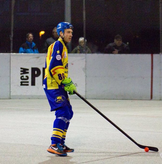 Nice snap of #BallHockey with a lil bitta sty #greasy