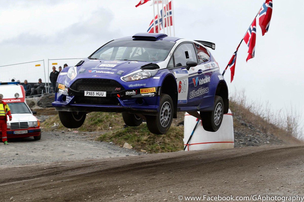 Anders Grøndal with a big jump i Vikersund! @andersgrondal <a href="/OfficialWRC/">FIA World Rally Championship</a> <a href="/MSportLtd/">M-Sport</a>