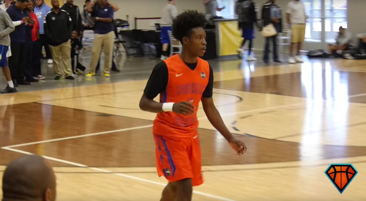 TheCircuit's tweet photo. VIDEO: EYBL leading scorer Collin Sexton goes to work in Indianapolis, per @HoopDiamonds: https://t.co/LdRRKwqLnM https://t.co/93gb8XGh3M