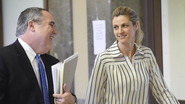 NESN's tweet photo. Erin Andrews' peephole video lawsuit has come to an end, as parties settle on liability.
https://t.co/wVlaiaWmvl https://t.co/ESFPny5FXs