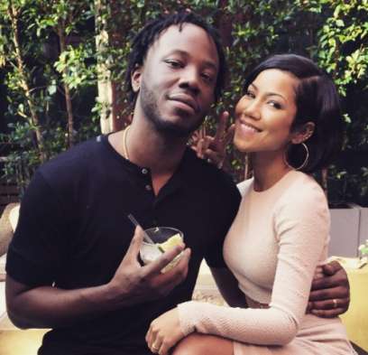 AmaraIsQueen's tweet photo. My fellow twitter girls come and see. This thing cheated on Jhene Aiko, like who cheats on such beauty 😩😭 https://t.co/Ugtjl3E37Y