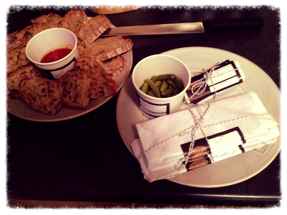 jamesmoore121's tweet photo. Thank you @friendsofham for a lovely meal at home! 'Jamon the go' is a great idea! https://t.co/Q0Yov8Ft0u