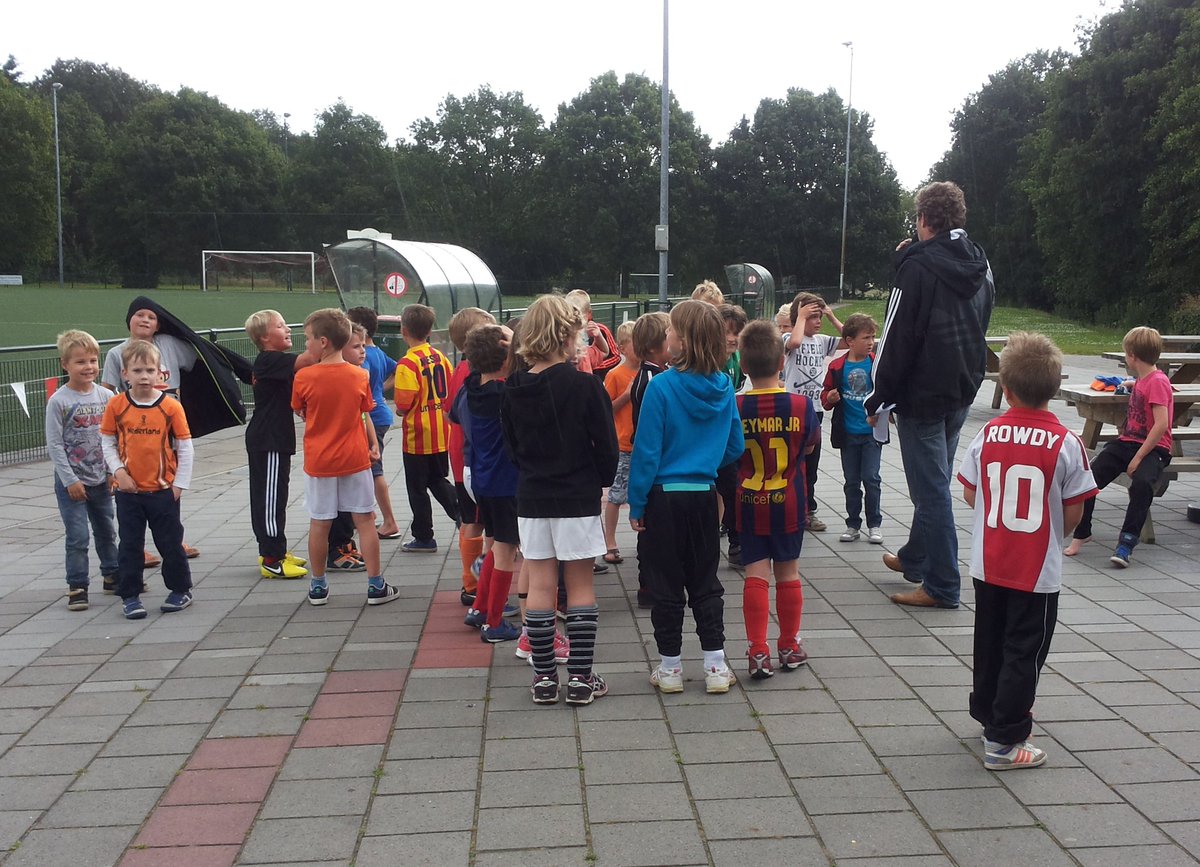 Heb jij je al opgegeven voor het E &amp; F kamp? vv-hds-leersum.nl/nieuwslezer/it…