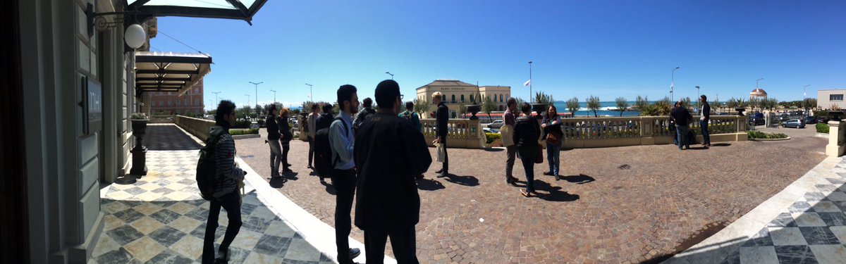 vise_francesco's tweet image. Lunch break in Livorno during the #softroboticsweek2016