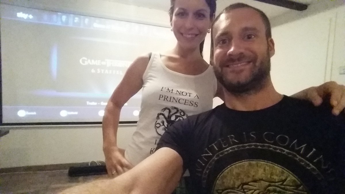 Valar Morghulis 
<a href="/GameOfThrones/">Game of Thrones</a> S06 finally on german TV