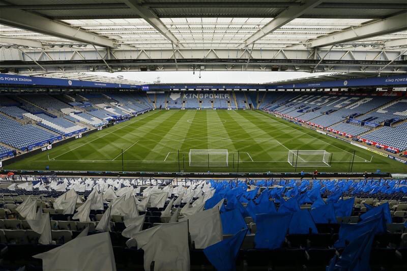 RETWEET if you want Leicester to win the league!