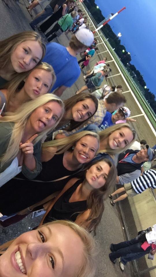 BrandtAlexa's tweet photo. Happy birthday @OliviaMoran8!! I hope your day has been everything you wished for😘😘 I love you lots❤️ https://t.co/J3ro3oXJ1d