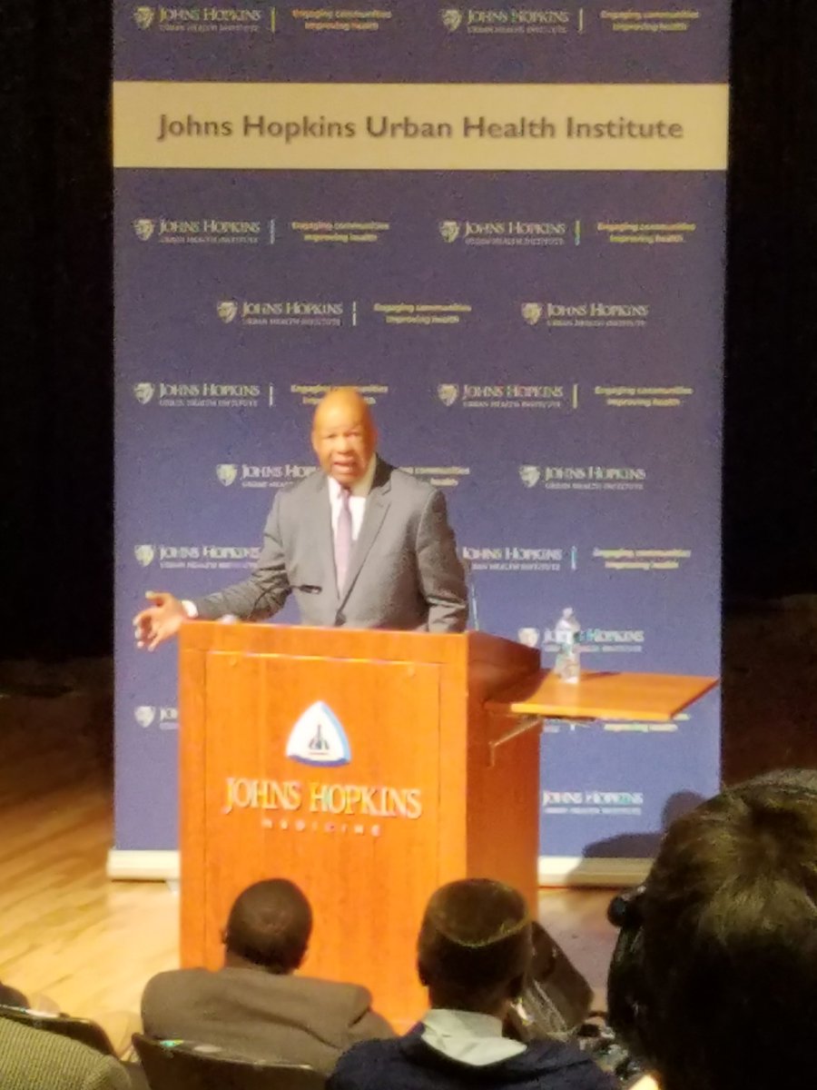 ItsmeWells's tweet photo. "How can you be effective and efficient so people don't miss the message?" @RepCummings #SDH2016 https://t.co/ELLDMwN8u3