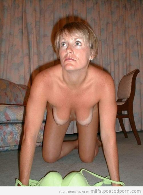 Nude goth redhead fucked Photo of attractive nude woman