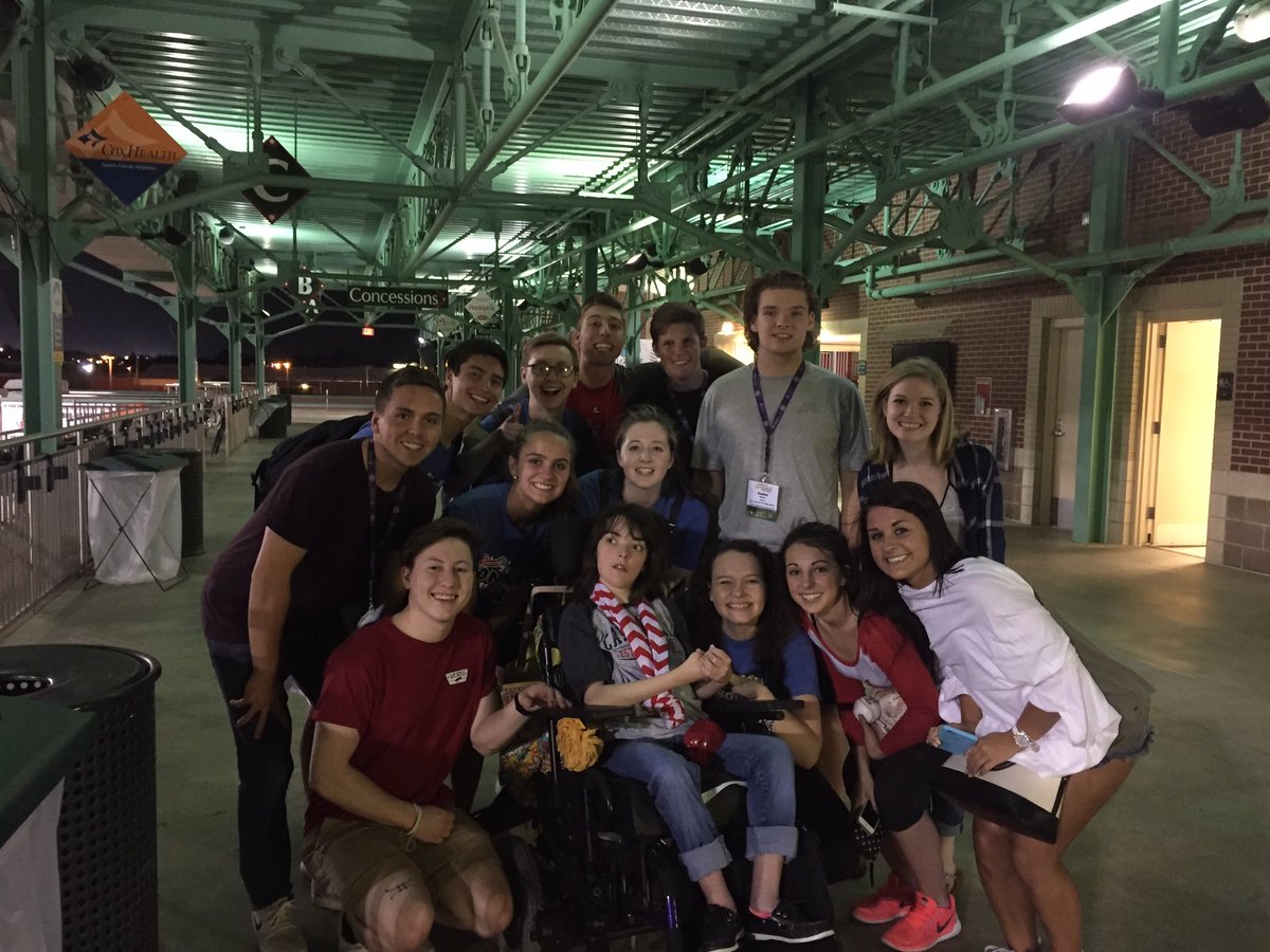 JoyMgmt's tweet photo. Best group of friends! @FzwFbla got autographs for Ellie, she couldn't make it to the field! @mofbla @SpfdCardinals https://t.co/6k5zjYfTot