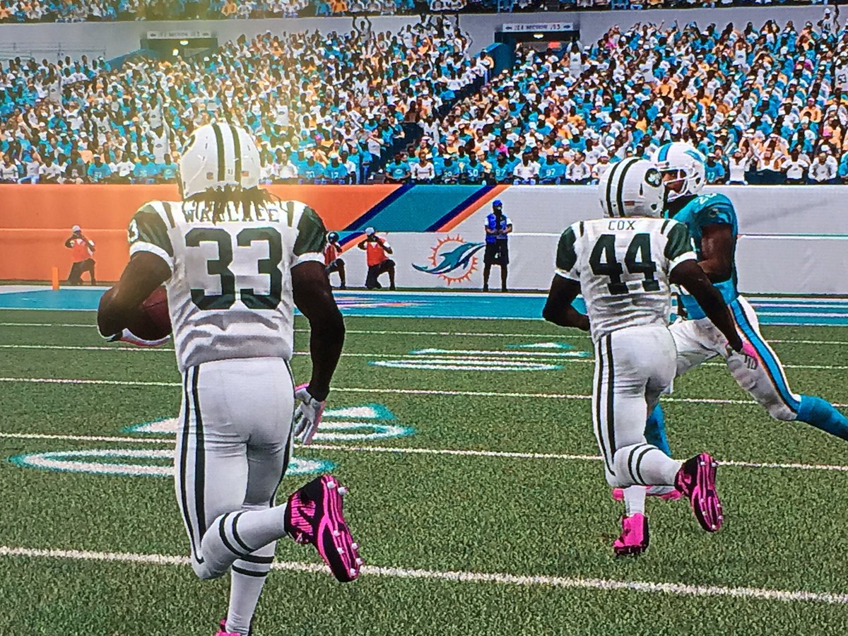 GoHughGoghGo's tweet image. Game ball goes to both or running backs who combined for 170 rush yards through team work. #EssentialBlocks