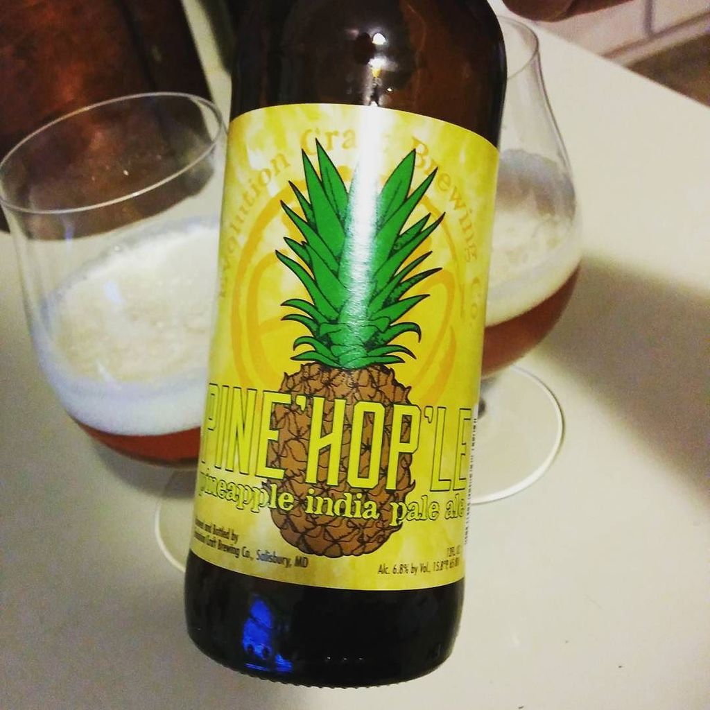 #nowdrinking @evolutioncraftbrewing Pine'Hop'le Pineapple IPA #beer #beerporn #delicious #… ift.tt/23WU8eh