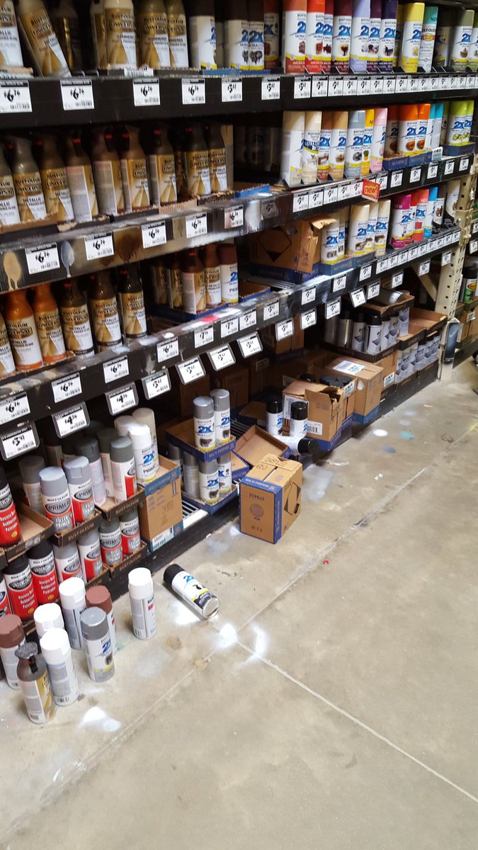 Junebug2482's tweet photo. How does this happen? Haha great wknd for sprays &amp; caulk! #D24life #bestcrew #rockinit #wegotthis #str912 @nlr0501 https://t.co/gvoLB5PvXV