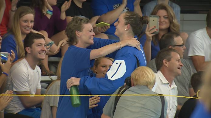 HowardWKYT's tweet photo. A local high school athlete swims in college competition to honor mom battling cancer https://t.co/noyBGB4Wdf https://t.co/6cY7ZzQcry