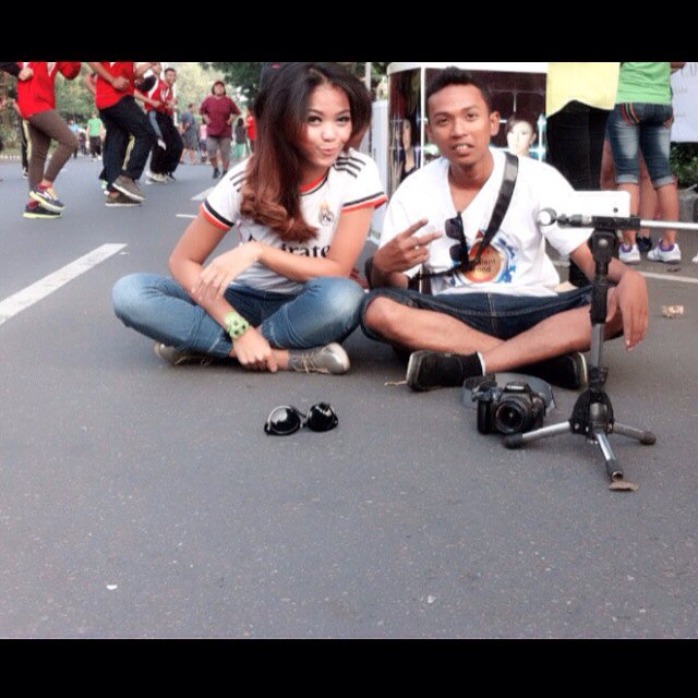 jerryathia88's tweet image. 24042016

MorningMic #morningjob #morningAll #hosting #solo #cfd #happyworking #latepost