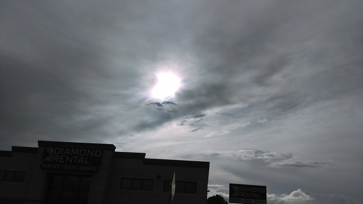 LegalEagle767's tweet photo. I looked up & saw a #windowtoheaven with an eagle flying @UTHighwayPatrol. If any of you lack wisdom, #ASKofGOD #LDS https://t.co/9oNeyl61Md