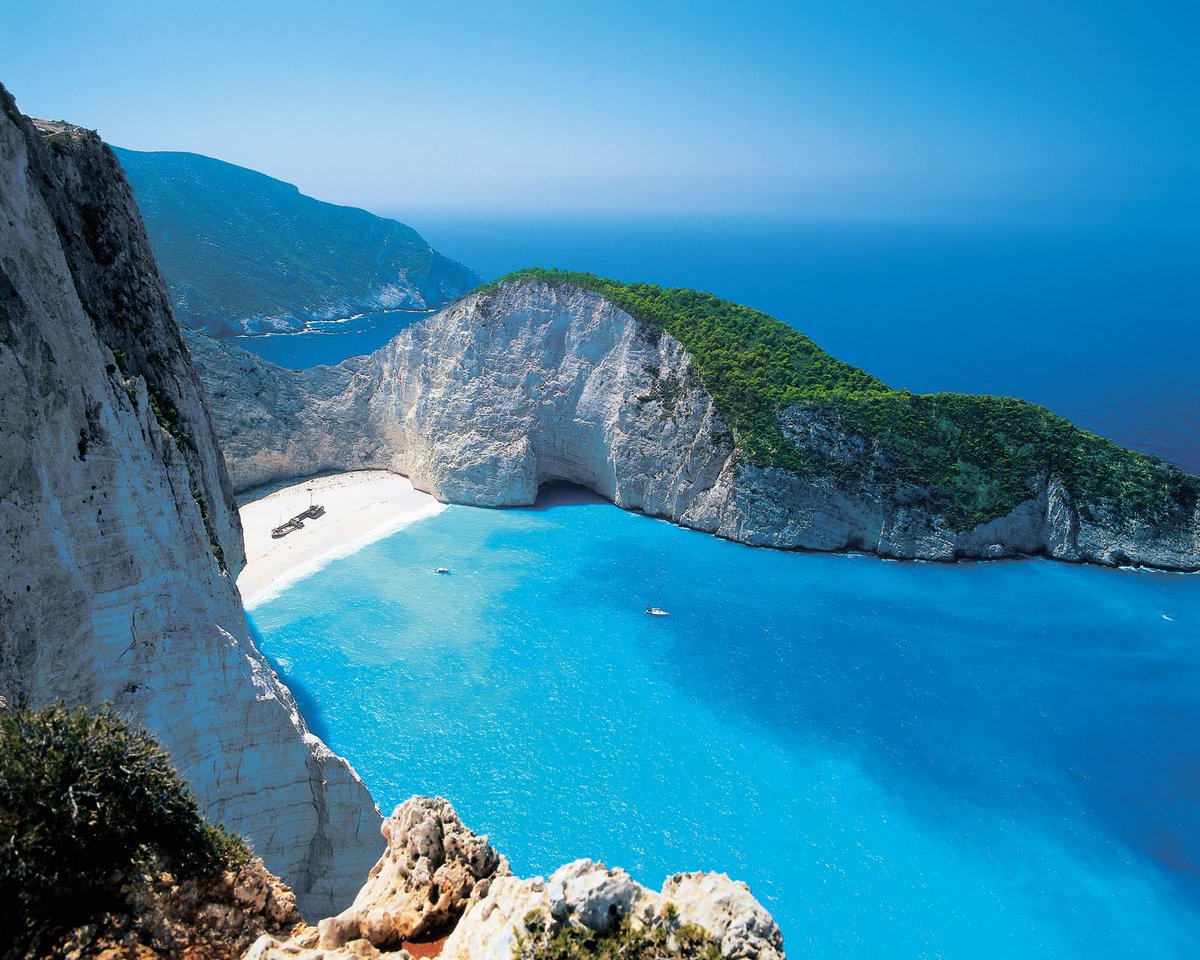 15 Most Beautiful #Beaches Around The #World goo.gl/CseGD1