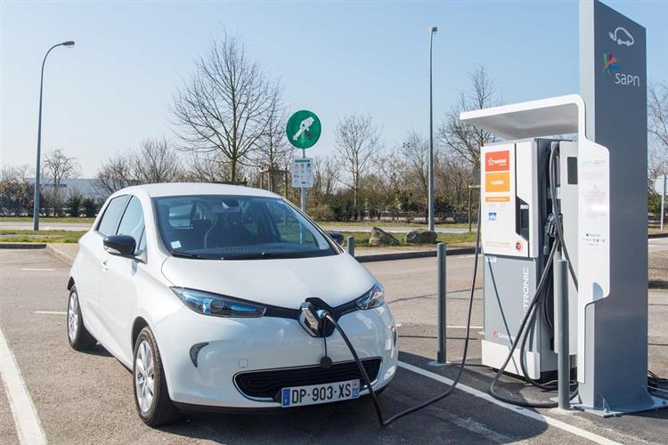 Voiture électrique  ... - …e-electrique.actualites-en-direct.com/news-47247-voi…
#Breezcar, #BMW #Nissan #Paris #Renault #Volkswagen