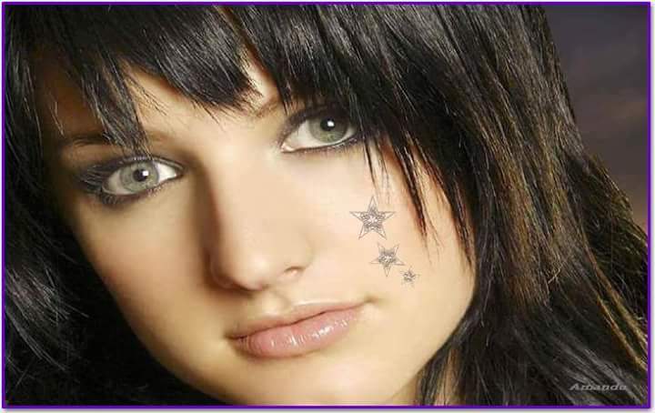 foaknompsz's tweet photo. زملني ..!
 بماتبقى منك ومني
 انفخ بقلبي 
 من الإحياء صورا 
وأذن بقيامة العاشقين
 لنتبعثر فرادى ونبعث معا https://t.co/iBNfhtqAfu