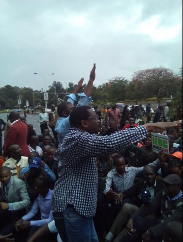 citizentvkenya's tweet image. VIDEO: Questioning @IEBCKenya  Credibility With Sen. @orengo_james ow.ly/4n62ml