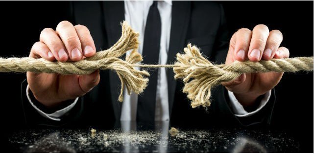 WinLassie's tweet photo. Seuls 46 % des employeurs ont élaboré ou mis à jour un document unique pourtant obligatoire.
https://t.co/EgLTNdBjO7 https://t.co/PN7uGutPSp