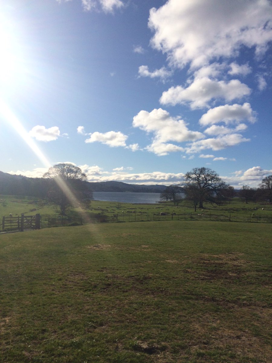 HannahPCrane's tweet image. There are worse views for a breakfast meeting! @Brathay @StreetGames for @YLABProject #joinlearngrow