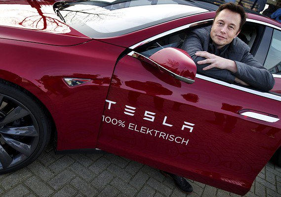 UPUMedan's tweet photo. Kata Elon Musk, Teknologi… https://t.co/BgQ51fwZQS #Lainnya #autopilottesla #driverlesscar #elonmusk #PotensiUtama https://t.co/fSxyxoc5IX