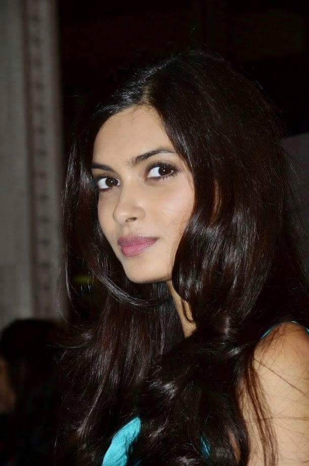 Sanjay_Khattri1's tweet image. "मेरी न सही तो, तेरी होनी चाहिए ,
.
तमन्ना किसी एक की तो, पूरी होनी चाहिए...!"