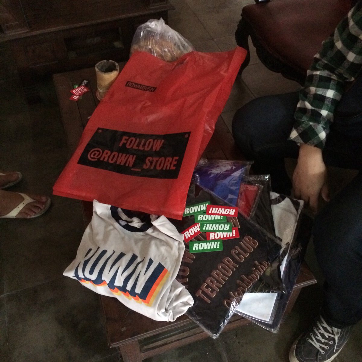 thx <a href="/rown_store/">ROWN DIVISION STORE</a> and <a href="/Grupe_Babe/">GrupeBabe Production</a> for supporting us #RadioTour #TakeOffEP goes to jakarta!