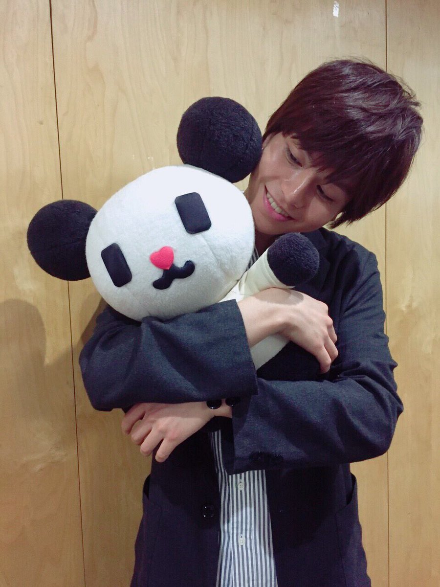 不機嫌な果実 ドラマ公式アカウント あと3日 テレ朝のマスコットキャラ ゴーちゃんを抱きしめているのは多和田秀弥さん 公式サイト限定スペシャル動画 橋本マナミのオトナの恋愛講座 にゲストとして登場しますよ テレビ朝日 不機嫌な果実