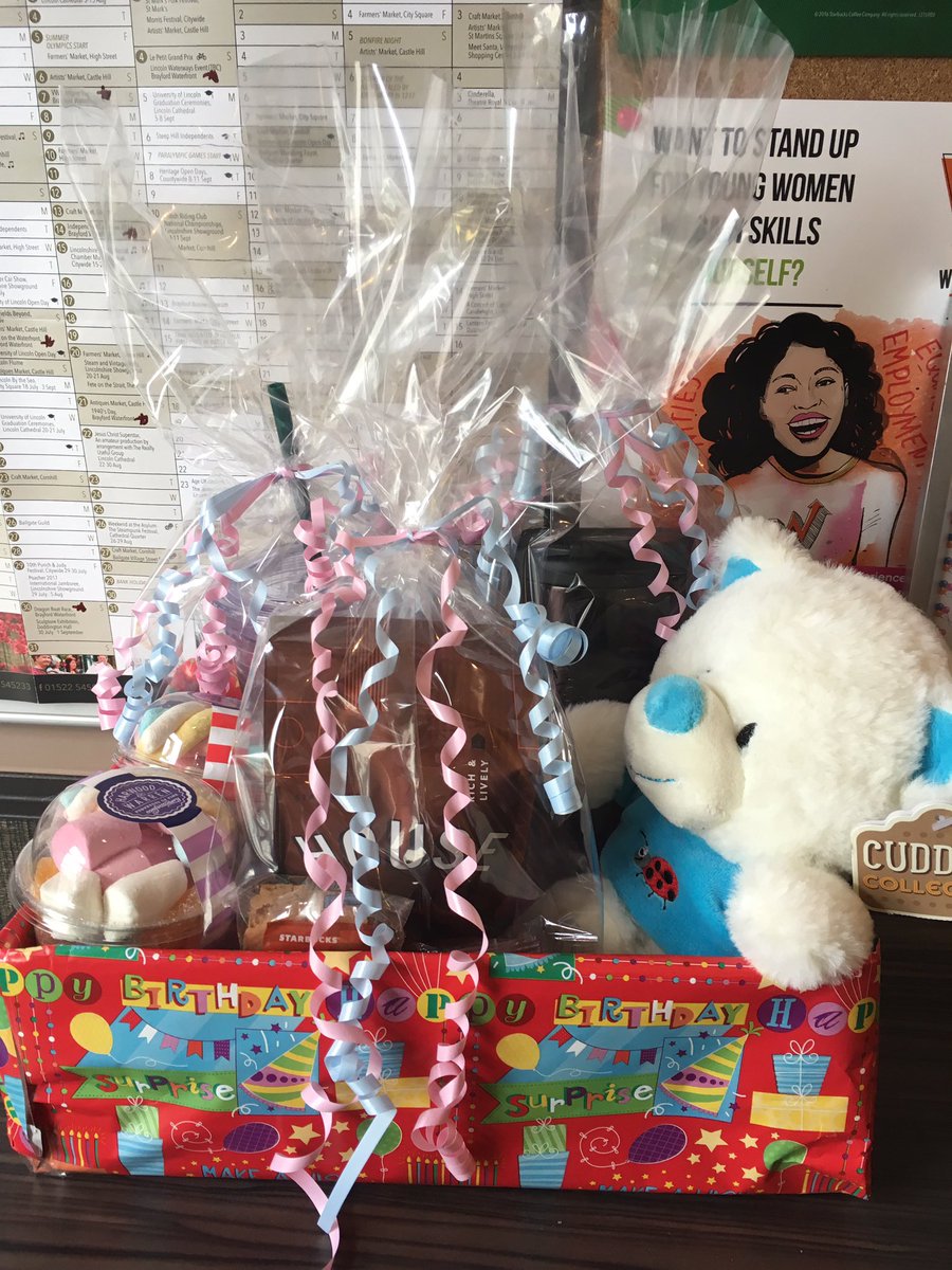 Starbucks@Holidayinn tweet media